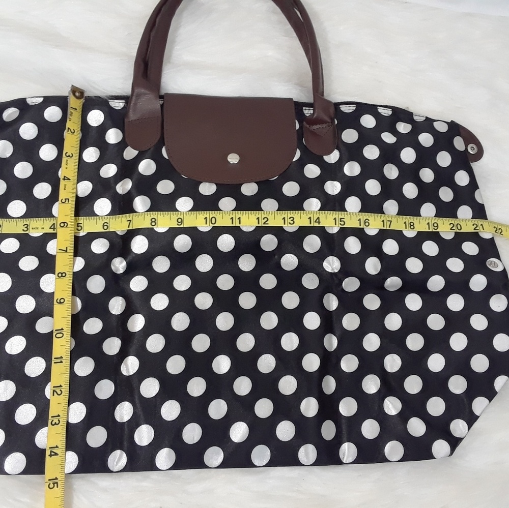 Foldable Multipurpose Travel Tote bag - Picture 7 of 8